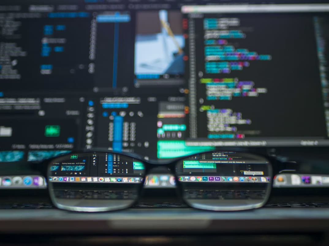 Deep learning and computer vision for communicating graphical information to visually impaired or blind individuals